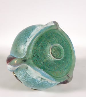 Jean Claude Novaro - Bijzondere glazen vaas met lusterglazuur kopen? Bied vanaf 200!