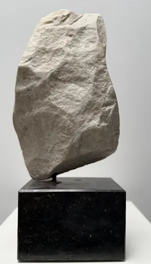Francesca Zijlstra - Marmeren sculptuur | 'Tors van een vrouw' UNIEK WERK kopen? Bied vanaf 1500!