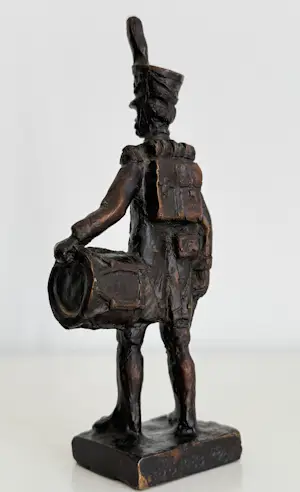 Jean en Marianne Bremers - bronzen sculptuur | 'De tamboer' | 1993 kopen? Bied vanaf 300!