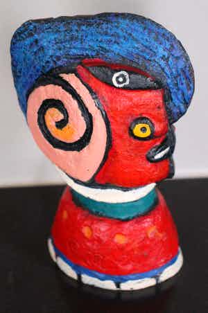 Clemens Briels - Sculptuur: flessenstop verkocht voor € 35!