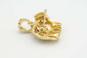 23-  Massieve 18 krt gouden en diamanten Olifant hanger - 20 briljanten kopen? Bied vanaf 360!