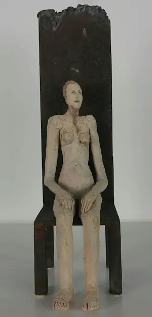 Ida De Roy - Keramiek, Figuur op zetel kopen? Bied vanaf 125!