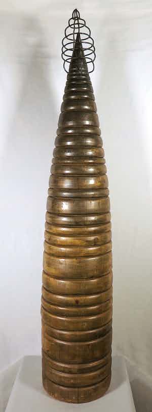 Aart Huizer - Hout en metaal, Kegel II (Groot) verkocht voor € 1!