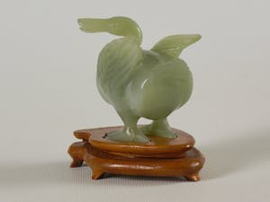 Niet of onleesbaar gesigneerd - Art Deco marmeren slobeend op standaard kopen? Bied vanaf 1!