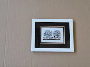 Joke Varkevisser-Kooi - Bijzonder knap miniatuur geknipte voorstelling "Paard onder bomen" gesigneerd kopen? Bied vanaf 28!