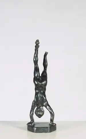 Nicolas Dings - Bronzen beeld, Balans kopen? Bied vanaf 160!