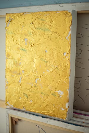 Dominik Smolik - Triptych Gold impasto kopen? Bied vanaf 1!