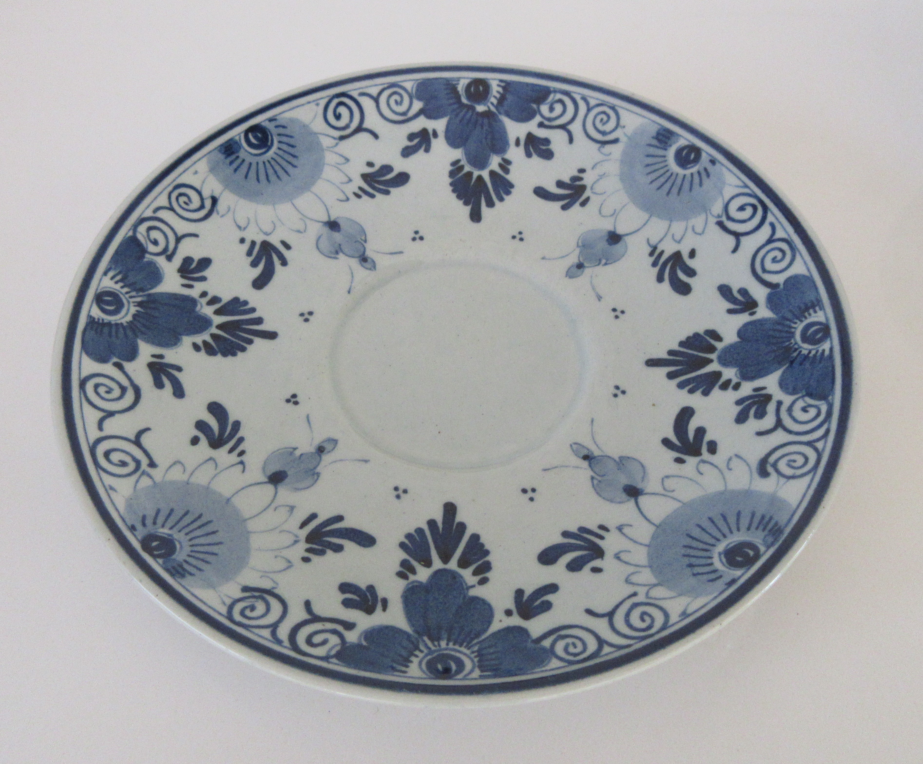 Plateelfabriek Schoonhoven N.V. - Vier platelen kop en schotels decor Delfts kopen? Bied vanaf 26!