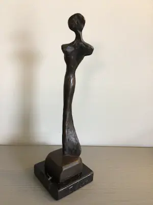 AcheterDiana Kortbeek - “ Universe “.? Enchérissez de 95!