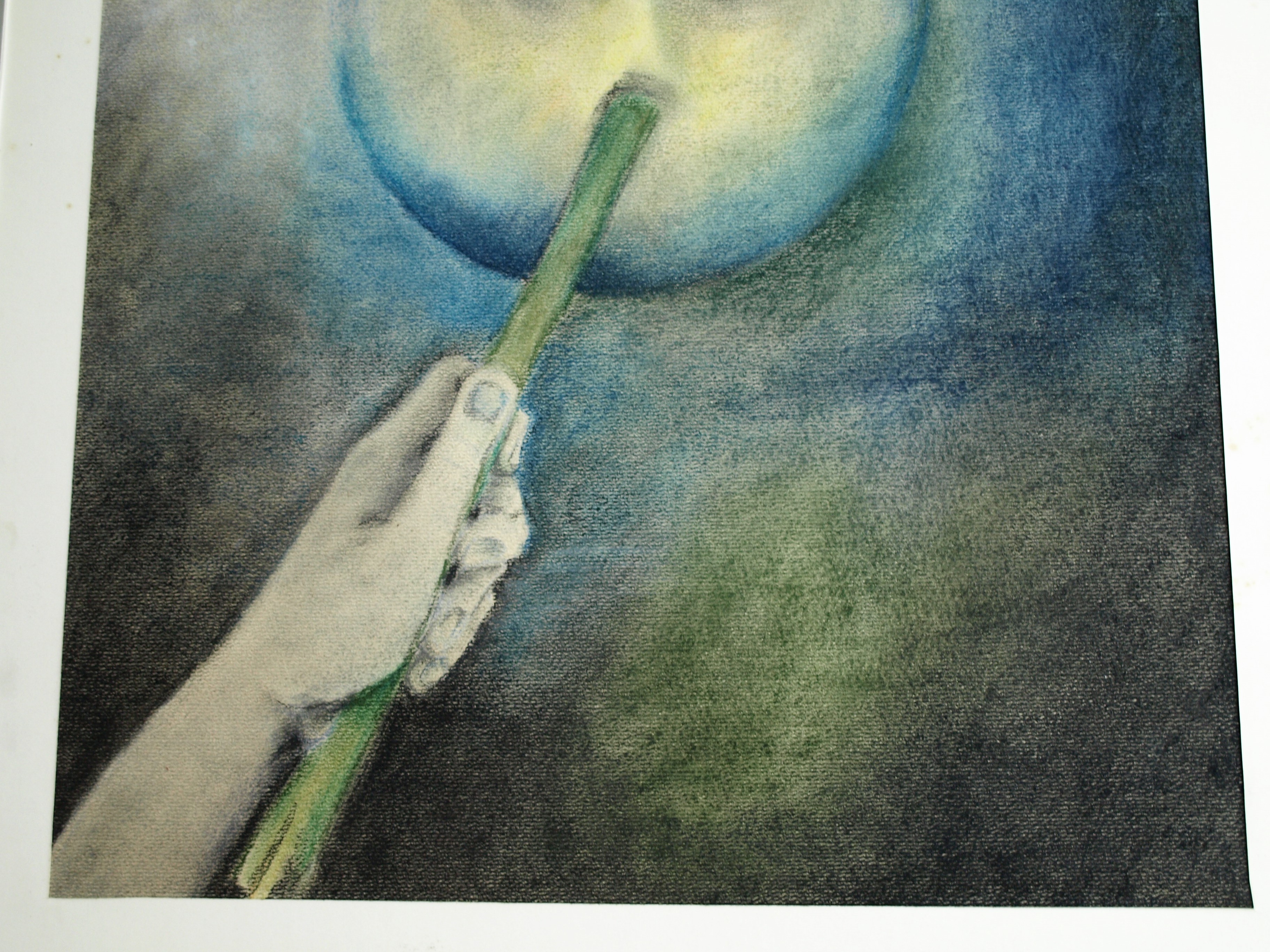 Niet of onleesbaar gesigneerd - Pasteltekening – Emoticon erased - ingelijst  kopen? Bied vanaf 1!