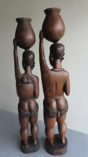 Onbekend - Afrikaanse vrouwen op zoek naar water kopen? Bied vanaf 20!