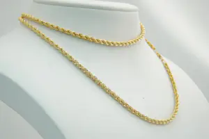 18 - Lang (70cm) & z o goed als nieuw 18 karaat geel-gouden "koord" collier kopen? Bied vanaf 240!