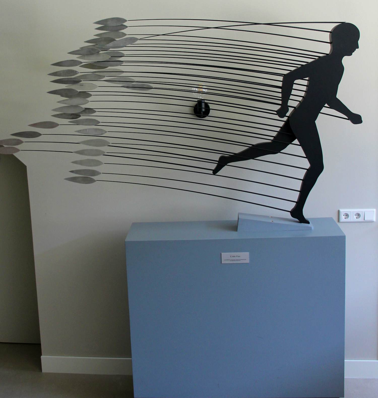 Jeroen Henneman - Sculptuur: L'idée Fixe - 1982 kopen? Bied vanaf 3995!