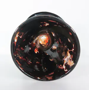 Bernard Heesen - / de Oude Horn, Bruinoranje glasobject in zandlopervorm kopen? Bied vanaf 200!