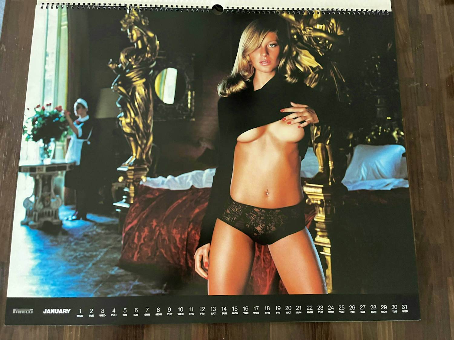 Mario Testino - Pirelli kalender 2001 kopen? Bied vanaf 20!