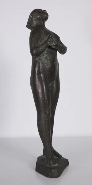 Piet van Heerden - Brons, Staand vrouwfiguur kopen? Bied vanaf 500!