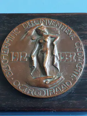 Gijsbert Jacobs van den Hof - 25 jaar Octrooiraad 1937 kopen? Bied vanaf 130!