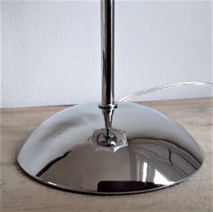 Niet of onleesbaar gesigneerd - Gemerkt Globo- Tafellamp, vermoedelijk ontwerp Paul Secon Swag kopen? Bied vanaf 1!