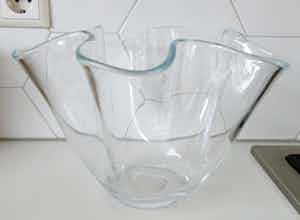 Max Verboeket - voor Kristalunie Maastricht - Grote servetvaas verkocht voor € 55!