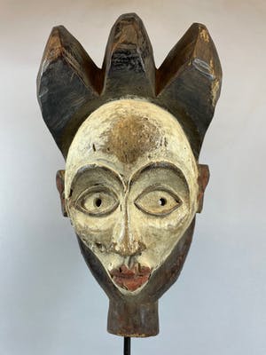 Vuvi - Tribal used African mask from the Lega - Congo. kopen? Bied vanaf 25!