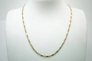 Acheter58 - Zo goed als nieuw en relatief lang 18krt geel-gouden fantasie collier? Enchérissez de 850!