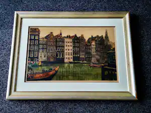 Cornelis Brandenburg - Grote kleuren Ets "Amsterdam - Damrak" mooi ingelijst - potloodgesigneerd verkauft für € 75!