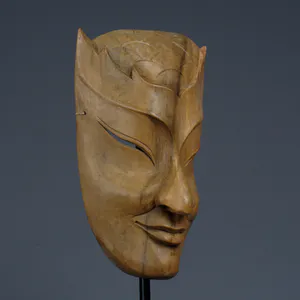 Niet of onleesbaar gesigneerd - Japans theater masker, Noh! kopen? Bied vanaf 1!