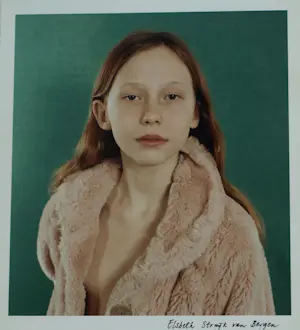 Elsbeth Struijk van Bergen - Gesigneerde foto , 'Zita' (Uit: “Enfants de Paris”) - 1998 kaufen? Bieten Sie von 80!
