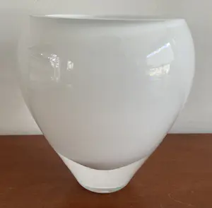 Glasblazerij Leerdam - Witte Opaline kunstglazen vaas kopen? Bied vanaf 35!