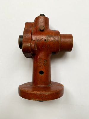 Niet of onleesbaar gesigneerd - Originele industriële houten mal kopen? Bied vanaf 1!