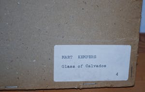 Mart Kempers - Glass of Calvados - kleurenlitho in een Heijdenrijk lijst kopen? Bied vanaf 45!