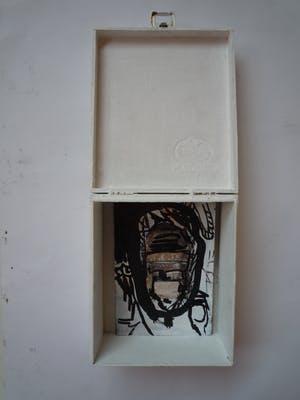 Irene van den Bos - Face in a Box II kopen? Bied vanaf 1!