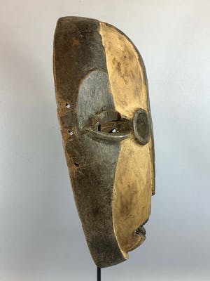 Dan - 210223 - African mask from the Dan - Liberia. kopen? Bied vanaf 35!
