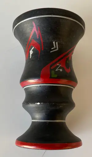 Kunstaardewerkfabriek Ed. Antheunis - Twee koudlak platelen vazen decor Irma kopen? Bied vanaf 1!