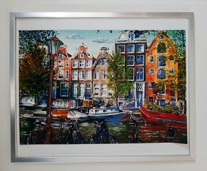 Elena Polyakova - Een gracht in Amsterdam kopen? Bied vanaf 65!