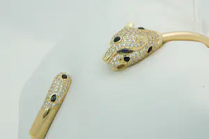11 - Mooi gedetailleerde 18 karaats geel-gouden panter armband - gekeurd kopen? Bied vanaf 590!