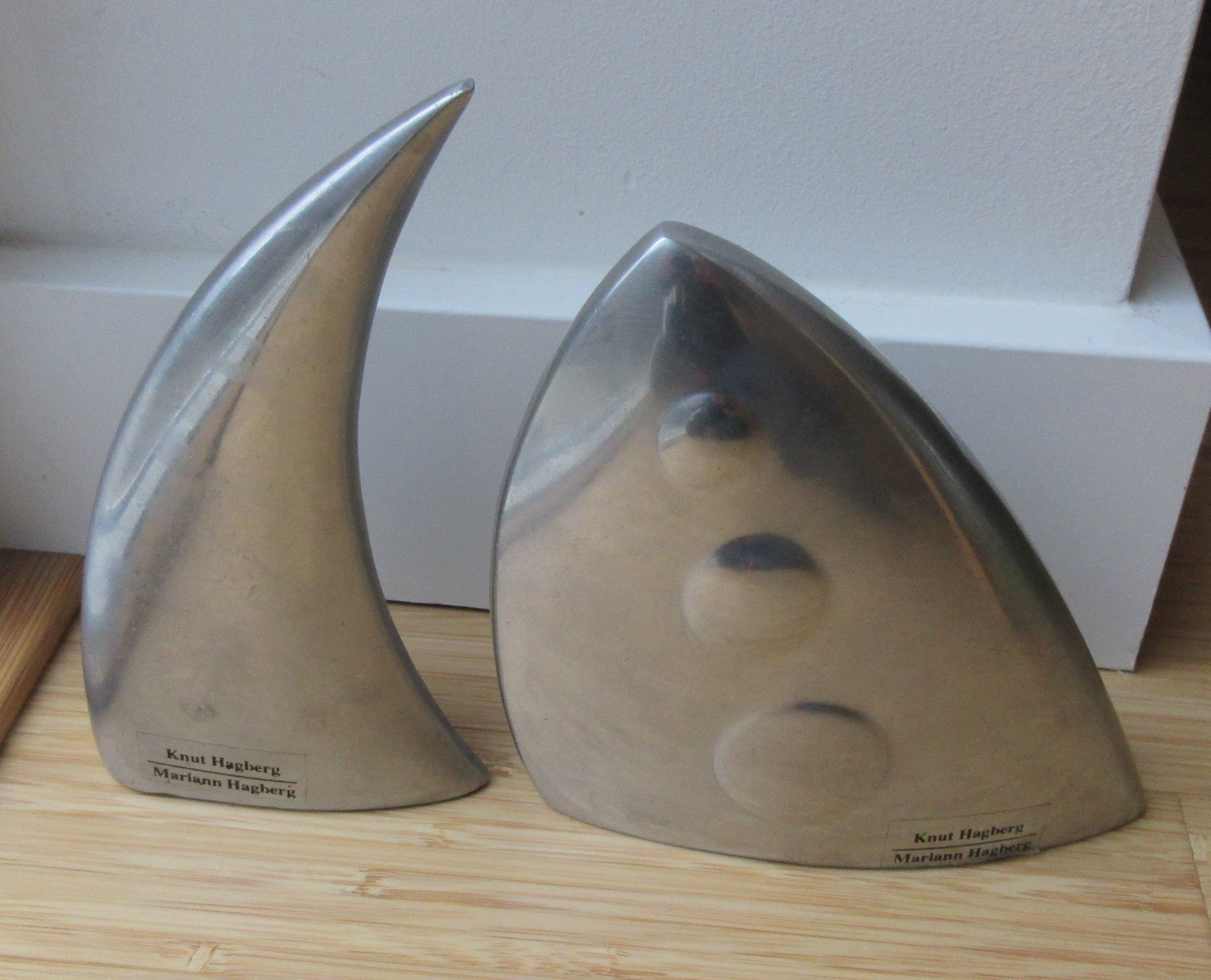 Knut & Marianne Hagberg - Paar Aluminium design sculpturen kopen? Bied vanaf 24!