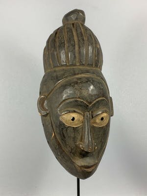 Idoma - 200505 - mask from the Idoma - Nigeria. kopen? Bied vanaf 35!