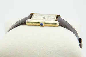 73 - Klassiek Cartier Tank Vermeil zilveren dames polshorloge met lederenband kopen? Bied vanaf 1750!