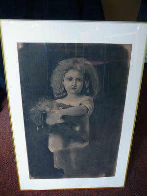 Niet of onleesbaar gesigneerd - Jong meisje -potloodtekening circa 1900- kopen? Bied vanaf 1!