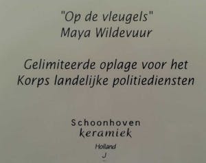 Maya Wildevuur - Op de vleugels Grote keramiek schaal kopen? Bied vanaf 24!