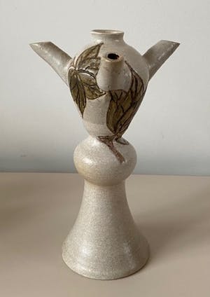 Niet of onleesbaar gesigneerd - Kunstaardewerken olielamp met drie armen kopen? Bied vanaf 1!