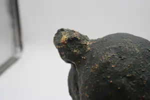 Niet of onleesbaar gesigneerd - Uitermate Prachtig Terracota Paard- Bladgoud (20e eeuw) kopen? Bied vanaf 1!