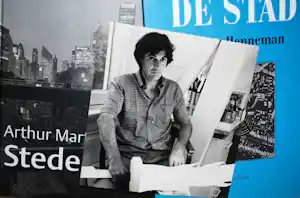 Arthur Martin - Portretfoto Jeroen Henneman en boek 'Steden' (Martin) & 'De stad' (Henneman) verkauft für € 50!
