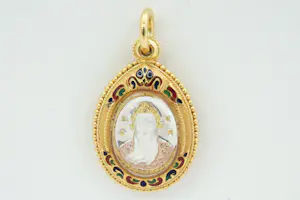 90 - Ged. gouden 20krt Confucius hanger versierd met tijgerkop en kleur emaille kopen? Bied vanaf 240!