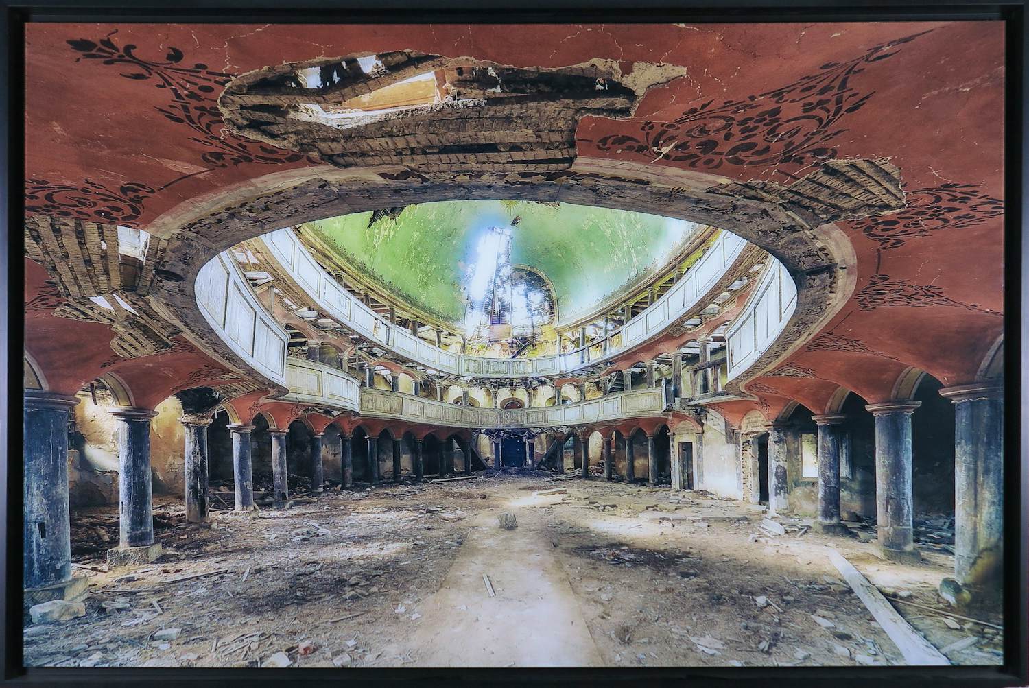 Aurélien Villette - Fotografie/plexiglas, Dogma Église - Ingelijst kaufen? Bieten Sie von 200!