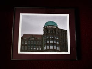 Sees Vlag - Fraaie Zeefdruk ’s Gravenhage Planetarium Haagse Courant gebouw - gesigneerd kopen? Bied vanaf 10!