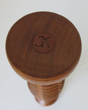 Niet of onleesbaar gesigneerd - Handgesneden abstract Houten object kopen? Bied vanaf 10!