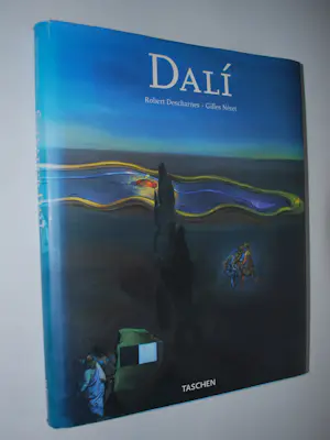 Salvador Dali - 2 hardcovers, waarvan 1 met een kleurenlitho (31x44 cm) kopen? Bied vanaf 150!