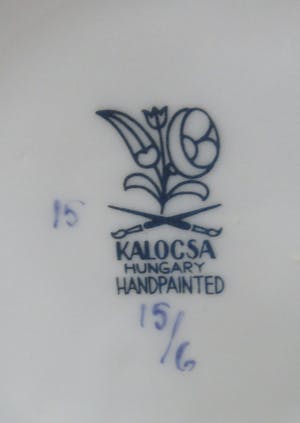 Niet of onleesbaar gesigneerd - Kalocsa - Grote handbeschilderde porseleinen vaas kopen? Bied vanaf 1!